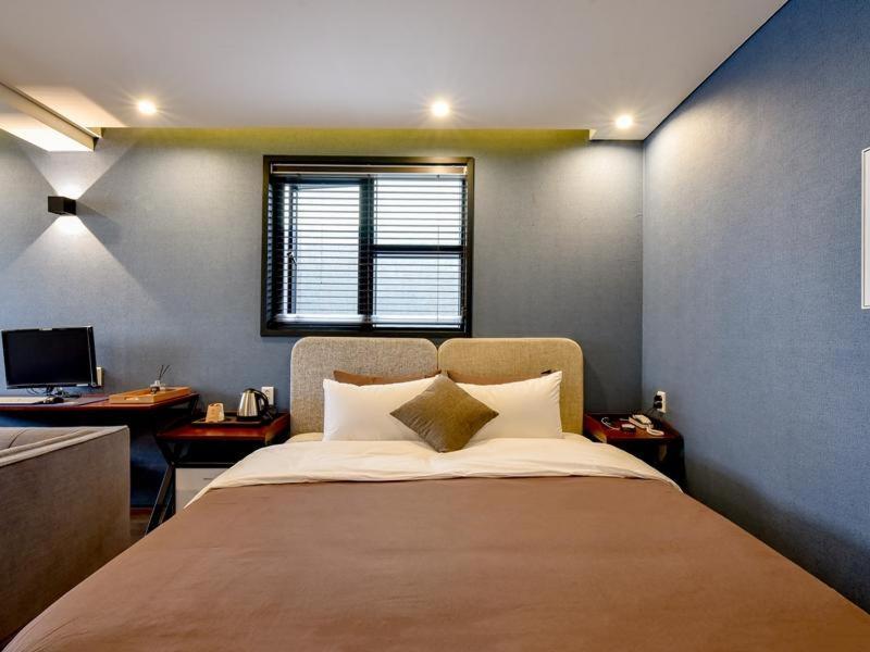Brown Dot Yangjeong Hotel Busan Exterior photo