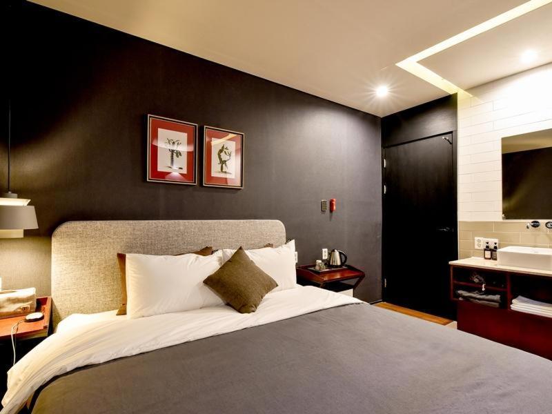 Brown Dot Yangjeong Hotel Busan Exterior photo
