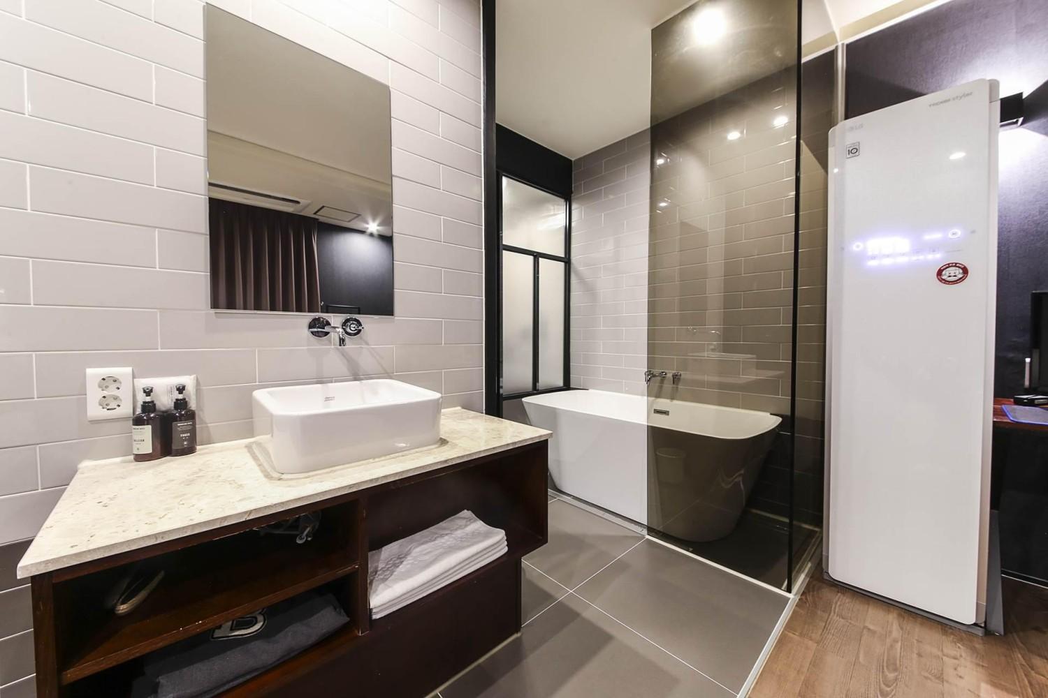 Brown Dot Yangjeong Hotel Busan Exterior photo